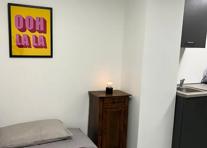 Sisters' 2 Apartment *